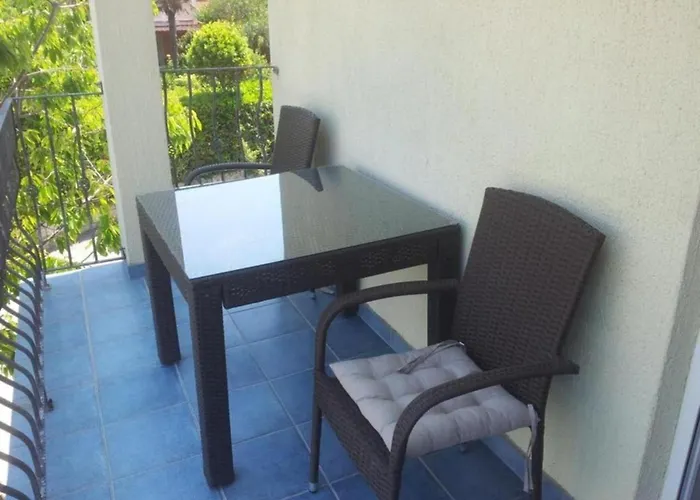 Apartman Lara Rab - One Bedroom With Balcony
